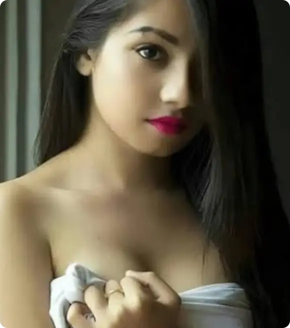 Modern independent woman in Kolkata